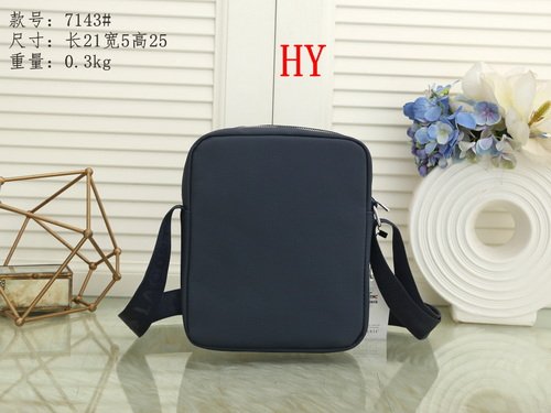 Lacoste Bag HY7143 Bag Size 25-21-5 cm
