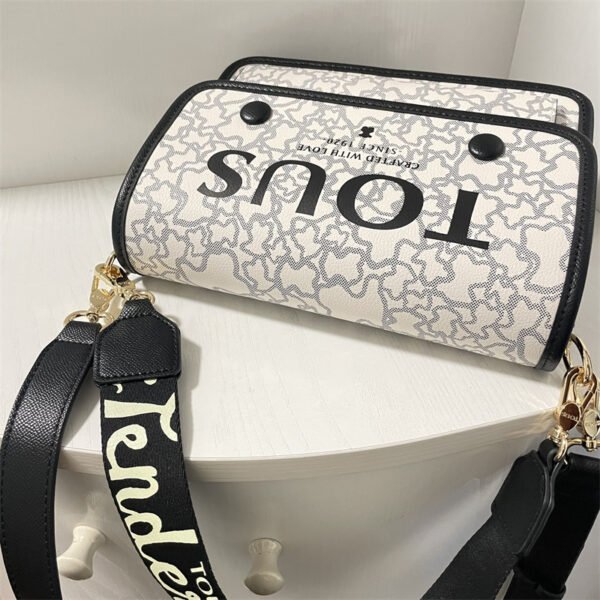 tous medium messenger bag 62009-8