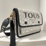 tous medium messenger bag 62009-8