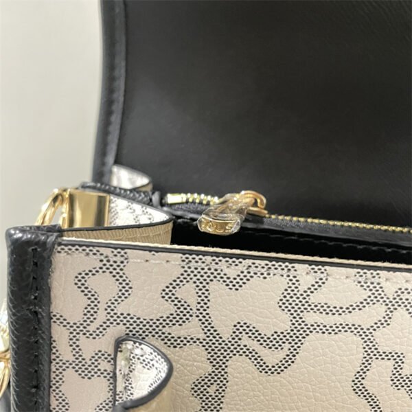 tous medium messenger bag 62009-8