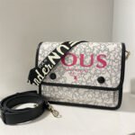 tous medium messenger bag 62009-8