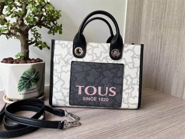 T0US medium shopping bag with long strap 62004