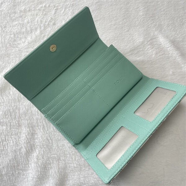 T0US long wallet 30370
