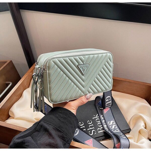 GUESS bag PDD721 size20x7x11cm