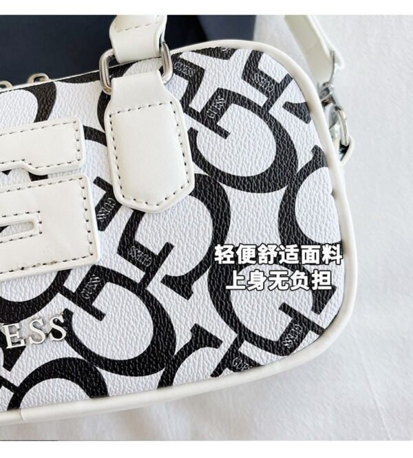 GUESS bag PDD655 size24x7x13cm
