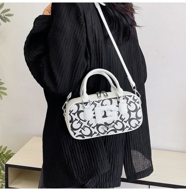 GUESS bag PDD655 size24x7x13cm