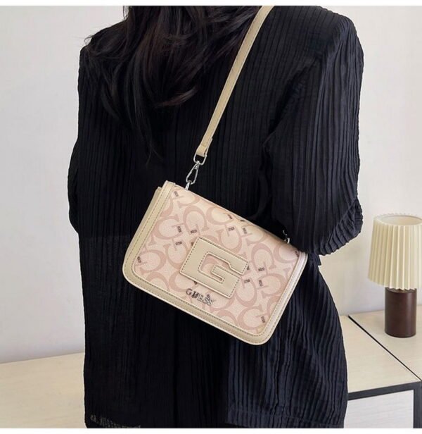 GUESS bag PDD658