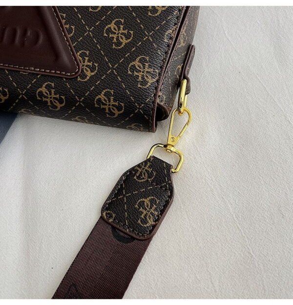 GUESS bag PDD735 size25X7X16cm