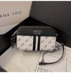 GUESS bag PDD742 size20X7X12cm