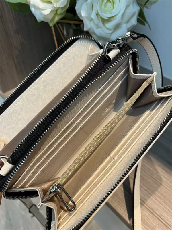 tous wallet with strap 62067 size19.5-10-4cm