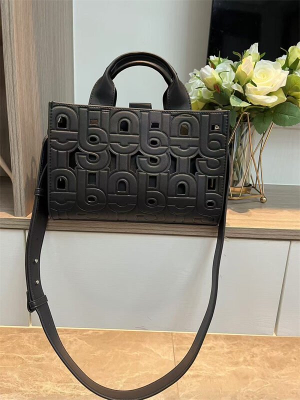 tous bag 62069 size27-18-14cm