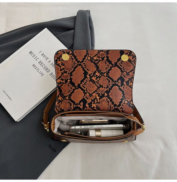 GUESS bag PDD771 size23X7X13cm