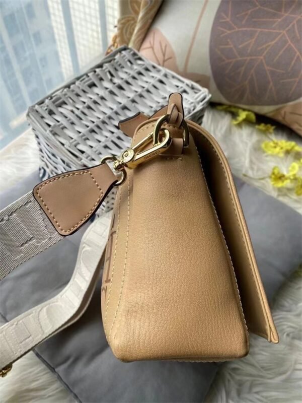 CHHC bag 7085-1