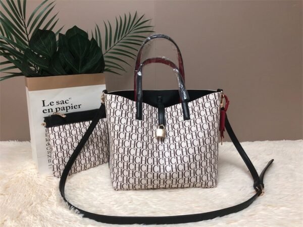carolina herrera bag C98-1477S