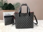 carolina herrera bag C98-1477S