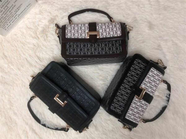 carolina herrera bag C98-1479